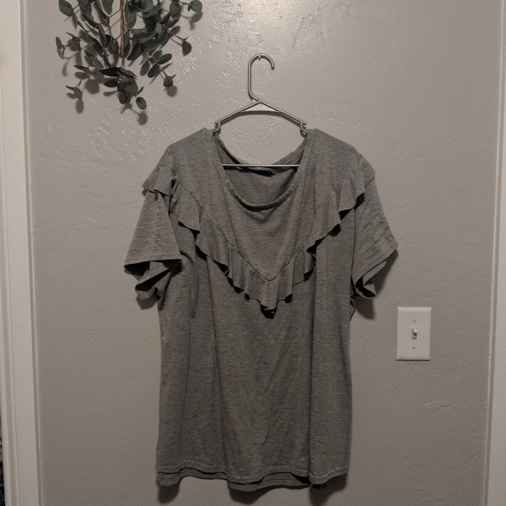 Plus size gray Boohoo ruffled tee
